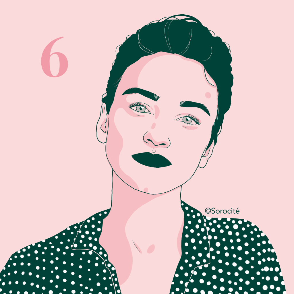Margaux Brugvin cheveux attachés en arrière en format portrait avec le numéro 6 à la gauche de sa tête